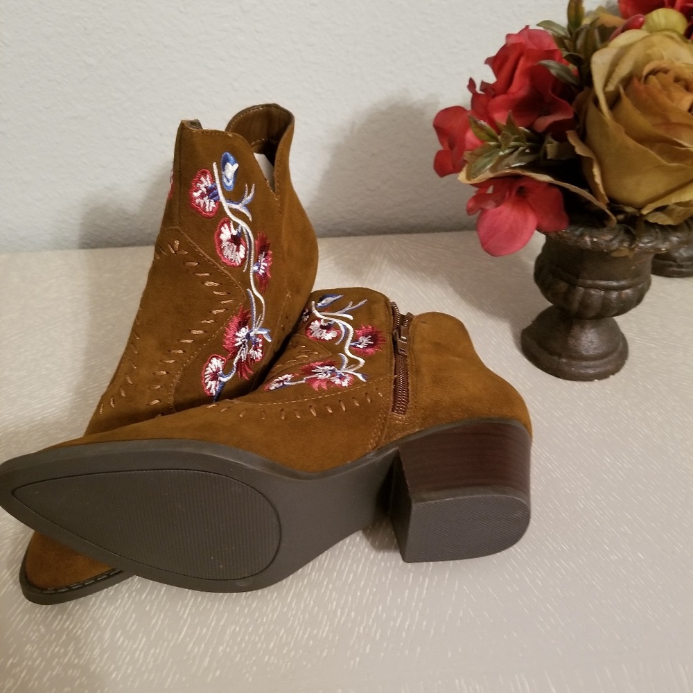 Booties - Picture 2 of 4